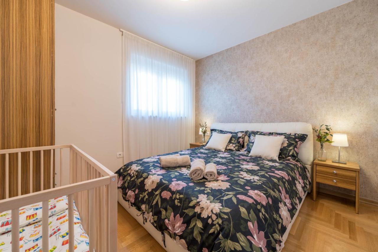 Apt Gioan Novigrad, 500M To Sea, Private Heated Jacuzzi, Bbq, Private Parking Novigrad  ภายนอก รูปภาพ